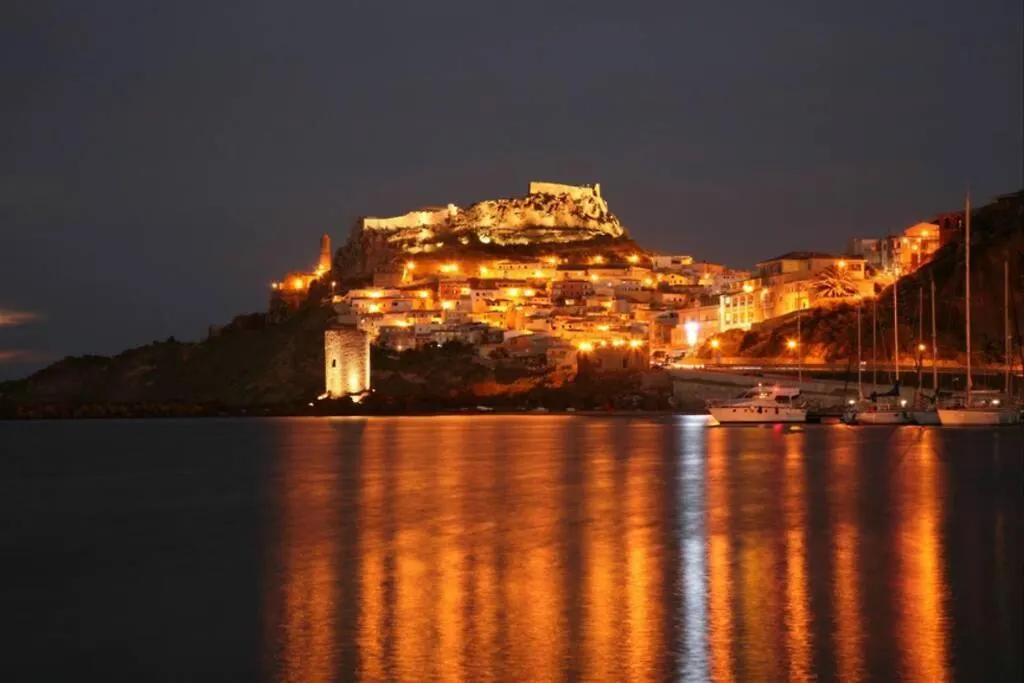 Mare E Tramonti Villa Castelsardo 0*,  Italy