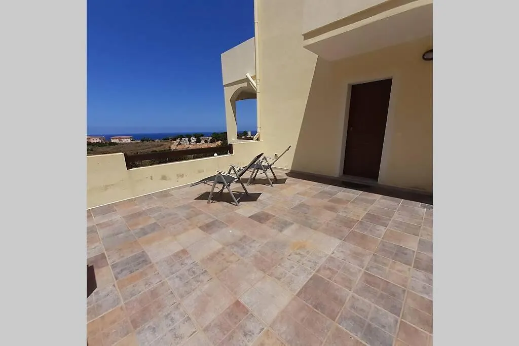 Mare E Tramonti Villa Castelsardo 0*,