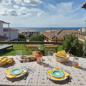 Casa vacanze Sardinia Blue Grande Giardino Vista Mare Wi-fi E Parking, Castelsardo